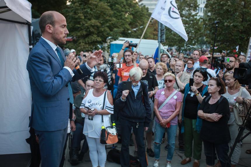   Borys Budka at a demonstration at the Sejm during an amendment of the law on the Supreme Court 