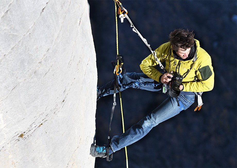 nikon_dslr_d500_agility_rock_climbing--original[1]