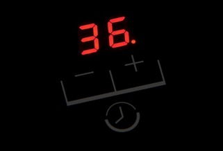 Timer  Timer umożliwia zaprogramowanie czasu trwania gotowania na danym polu (do 99 min). Po zadanym czasie pole wyłącza się, informując wcześniej o zakończeniu gotowania sygnałem dźwiękowym. Funkcja dostępna na jednym lub czterech polach niezależnie. Timer może również działać jako minutnik.