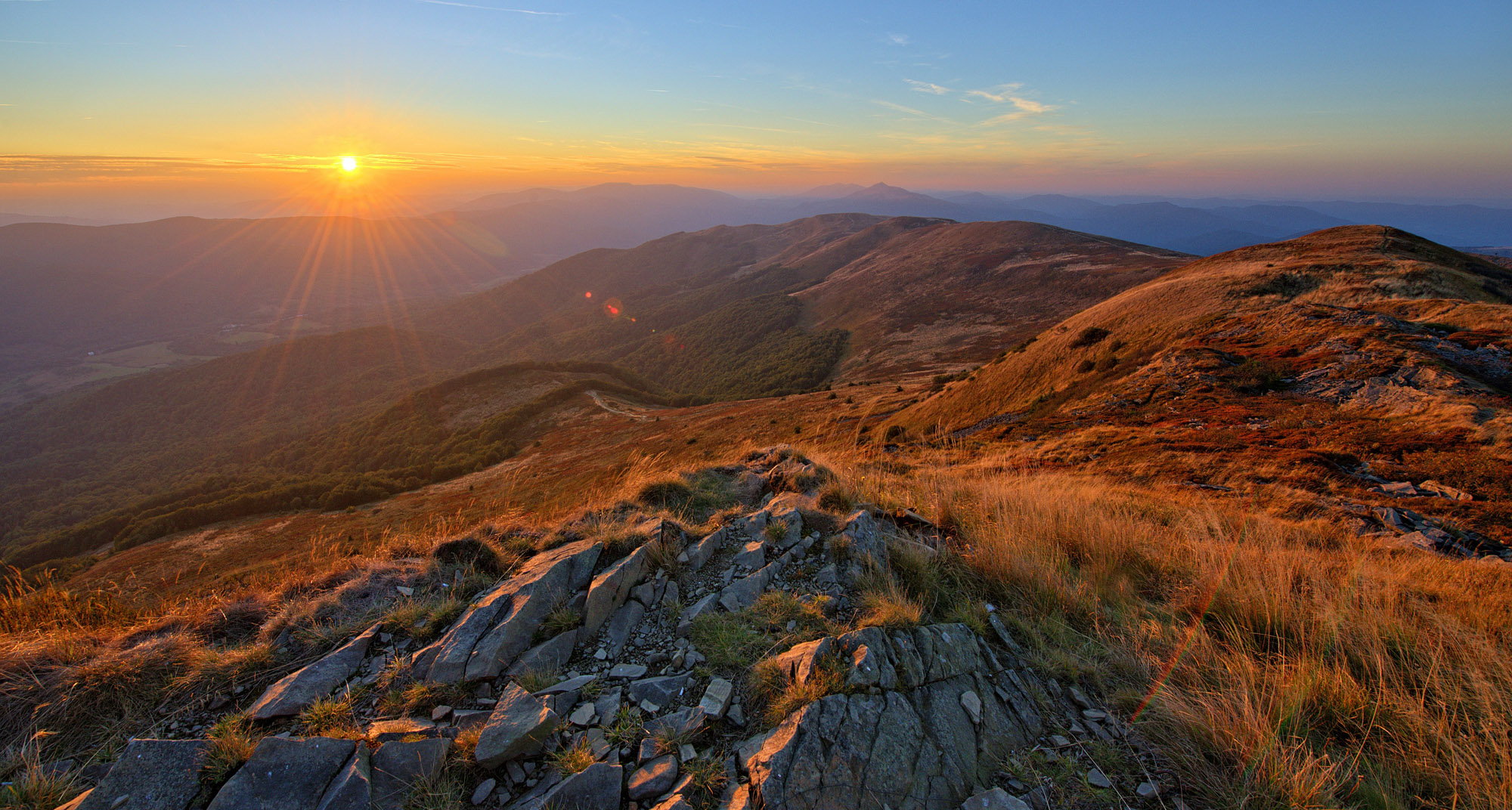 Jesienne Bieszczady – 5 obowiązkowych wycieczek