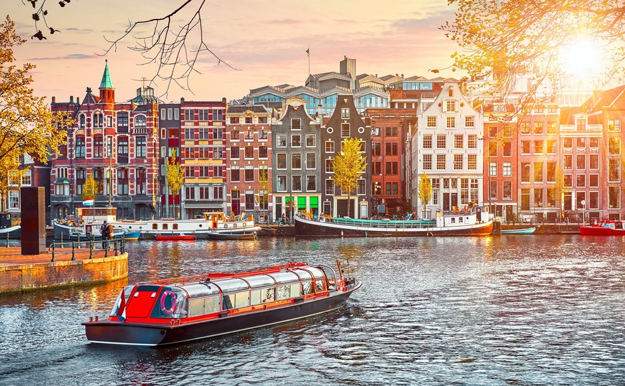 Amsterdam na weekend: atrakcje i przewodnik po stolicy Holandii