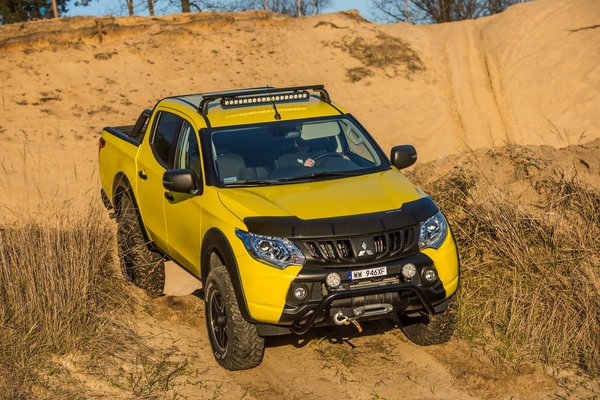 Mitsubishi L200 Monster skuteczność w terenie i ciekawy