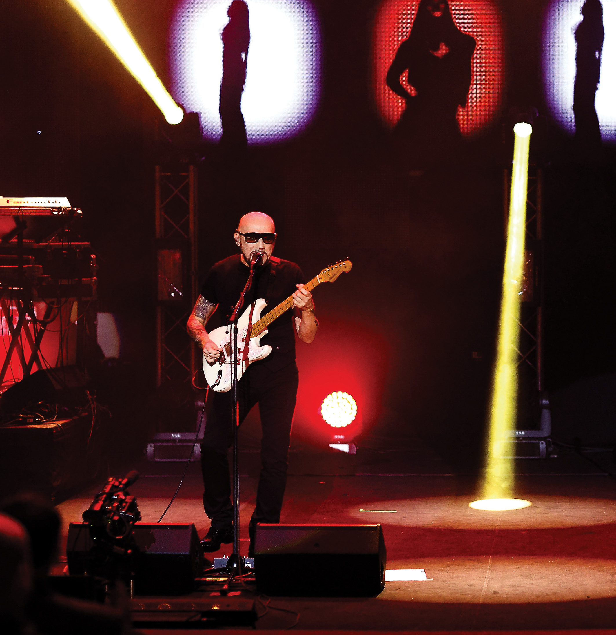 Pierwszym publicznym występem Kombii był koncert w amfiteatrze w Wiśle, na zaproszenie Adama Małysza i jego fundacji