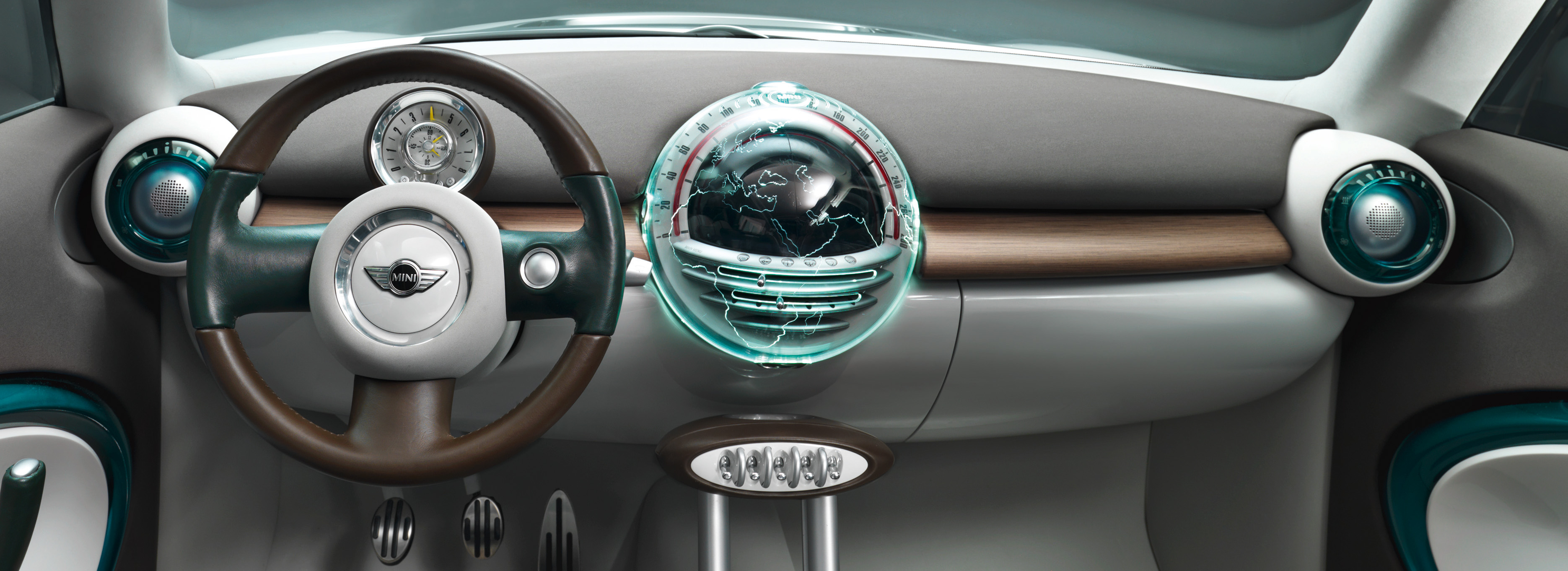 Mini Crossover Concept to prototyp pełen ciekawostek