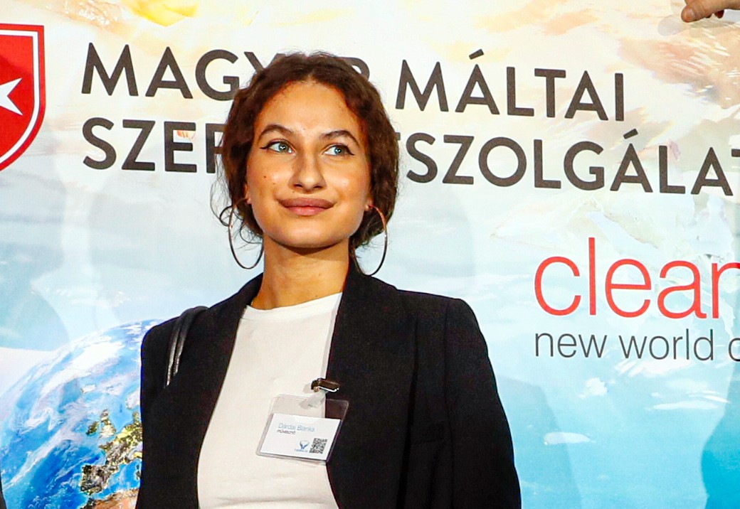 Hoppá! Mégis L.L. Junior után utazik Dárdai Blanka?