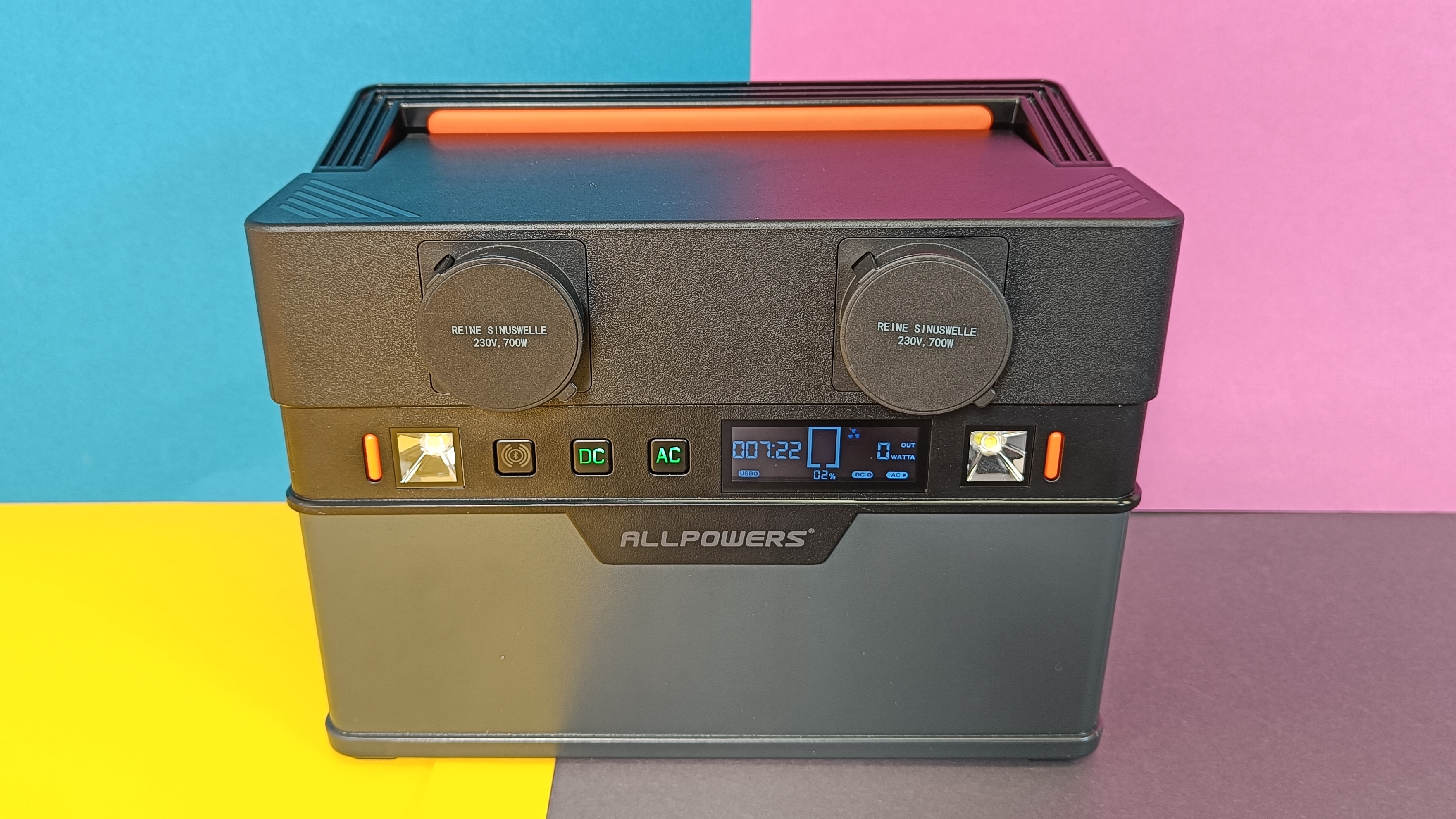 Powerstation Allpowers S700 im Test: 700 Watt und Schnellladefunktion für  200 €