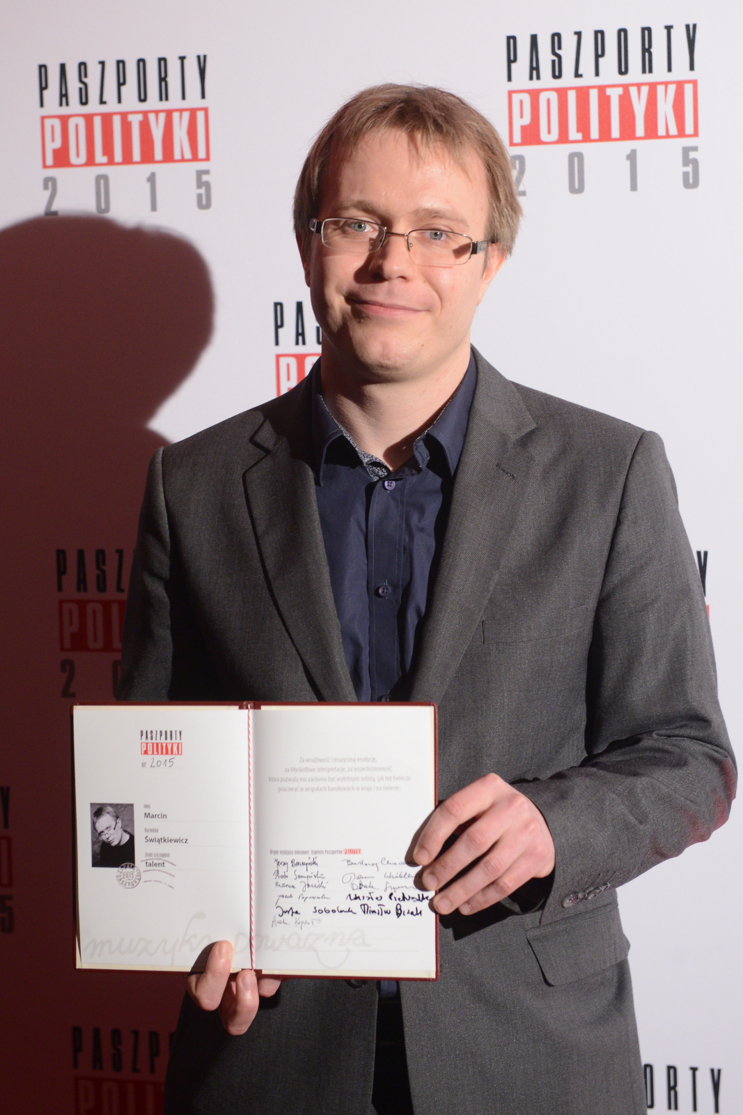 W dziedzinie muzyki poważnej nagrodę otrzymał Marcin Świątkiewicz - za wrażliwość i erudycję, błyskotliwe interpretacje i wszechstronność.