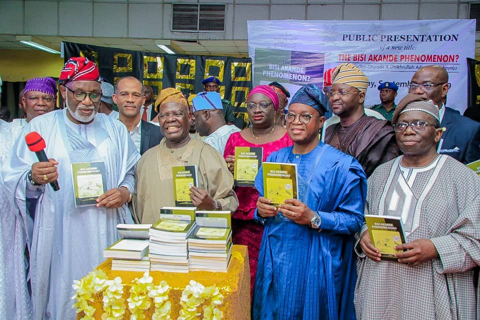 Gov. Rotimi Akeredolu of Ondo State, Osun state Governor, Gboyega Oyetola  at  the presentation of the book: 