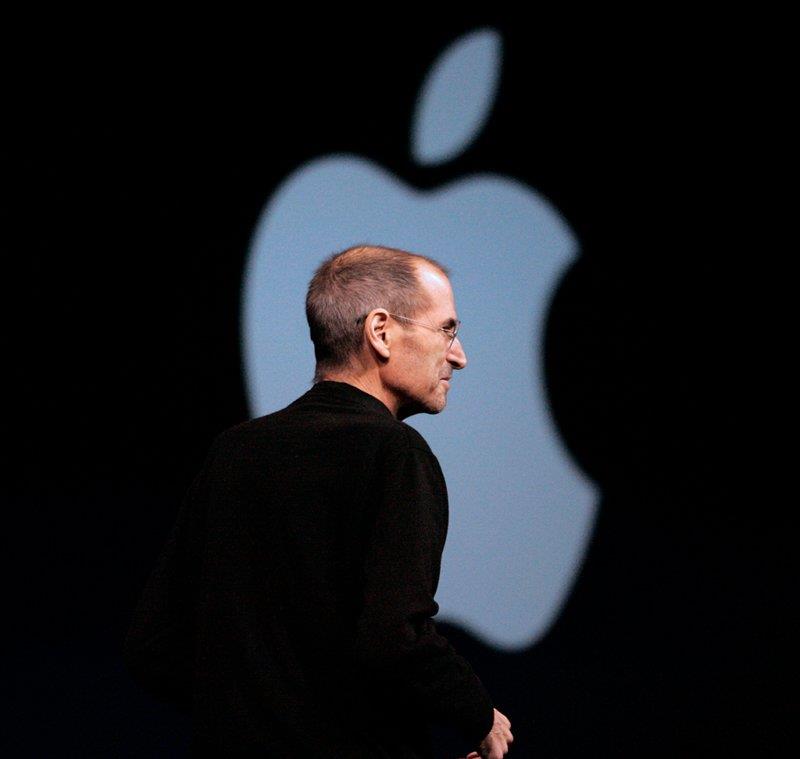 steve jobs gal 06 Symbol jabłuszka rozpoznawany jest na całym s´wiecie