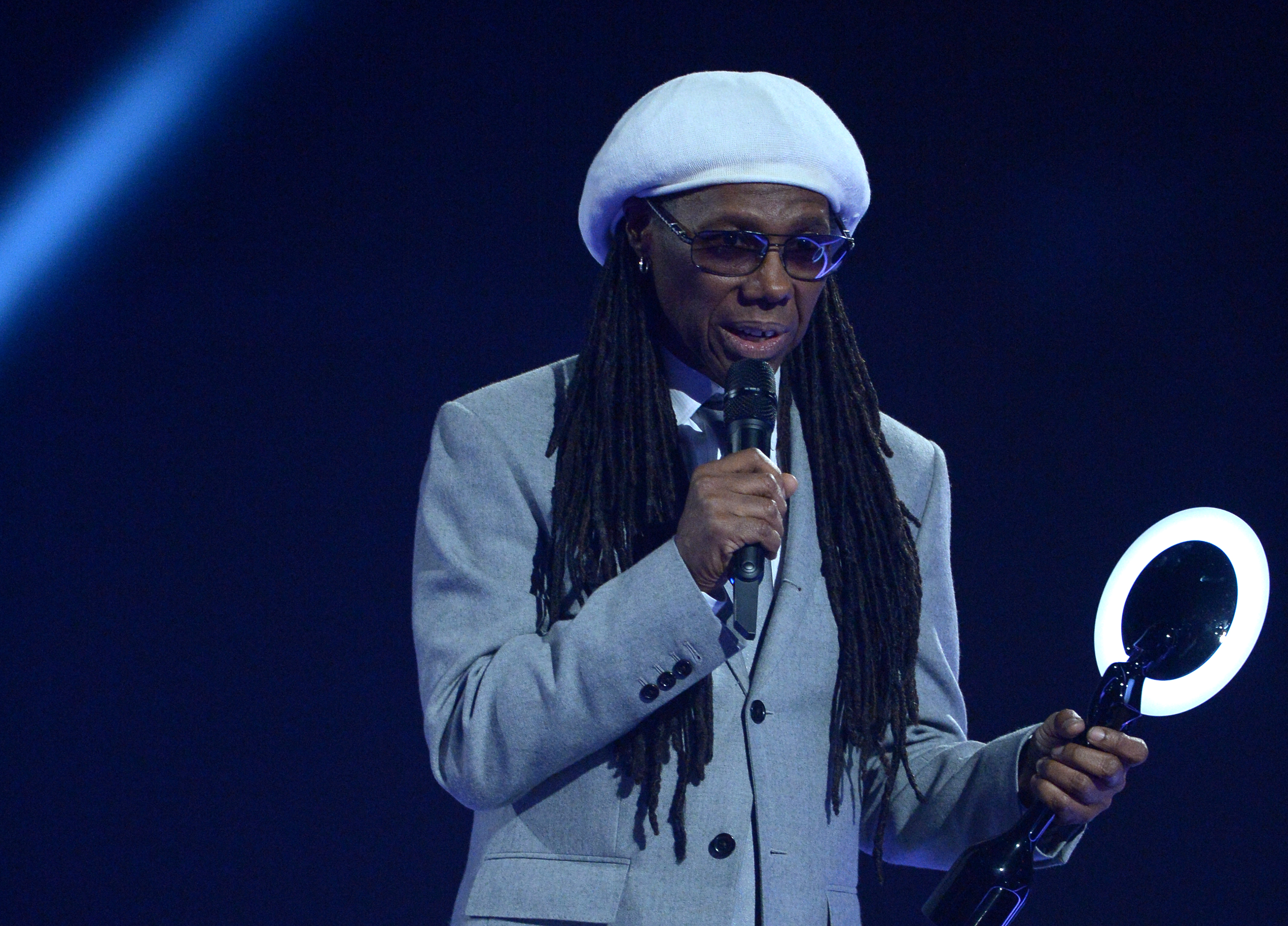 Najlepsza grupa- świat: Daft Punk (nagrodę odebrał Nile Rodgers)