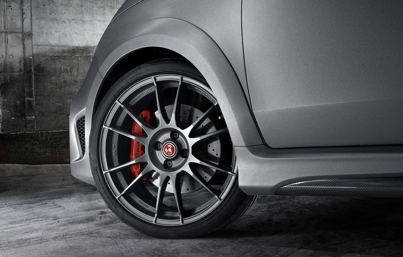 Abarth 695 biposto