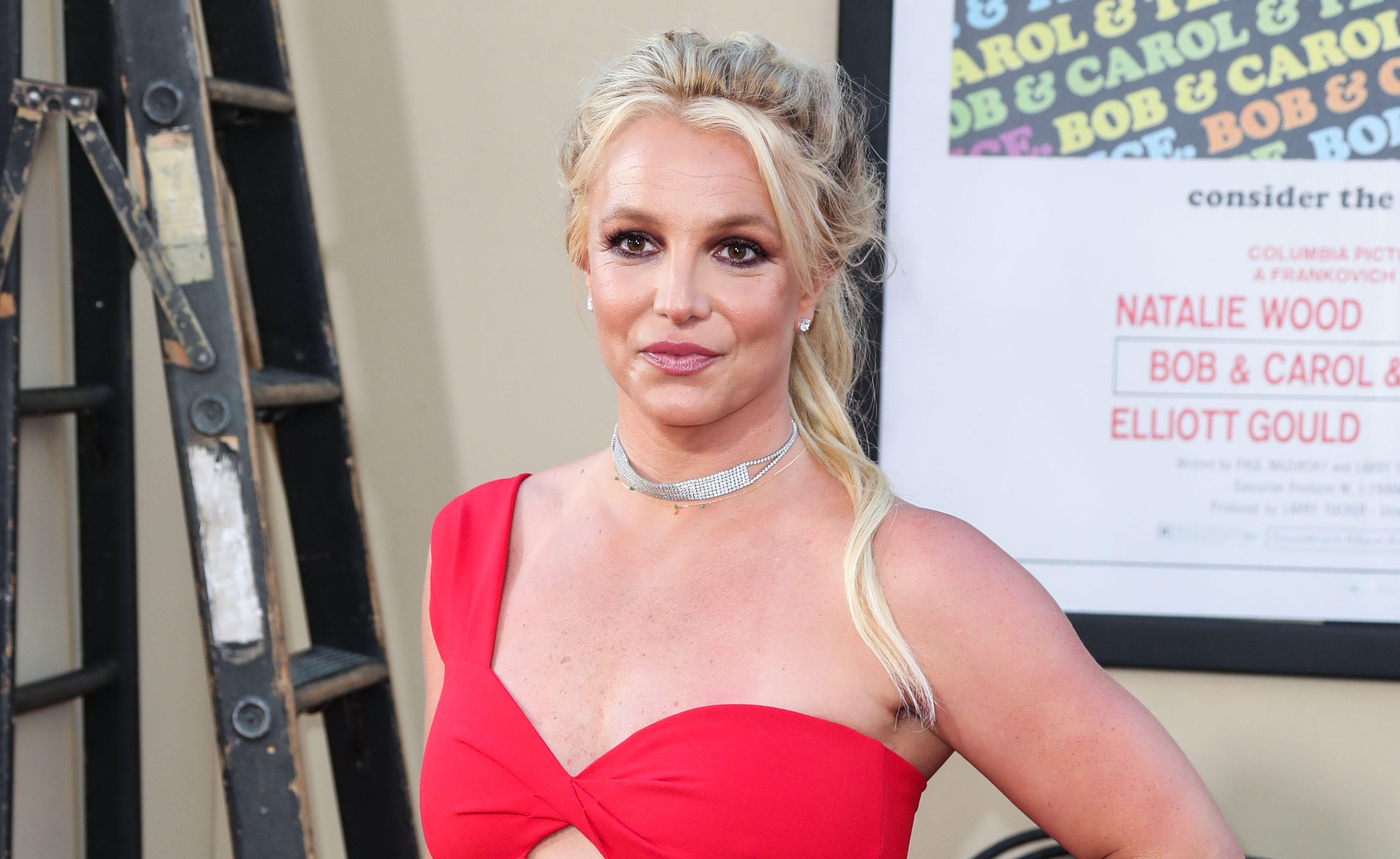 Kígyó tetoválást villantott a válófélben lévő Britney Spears – videó