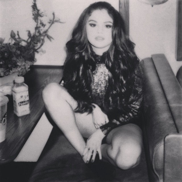 Selena Gomez teraz mroczna i tajemnicza?