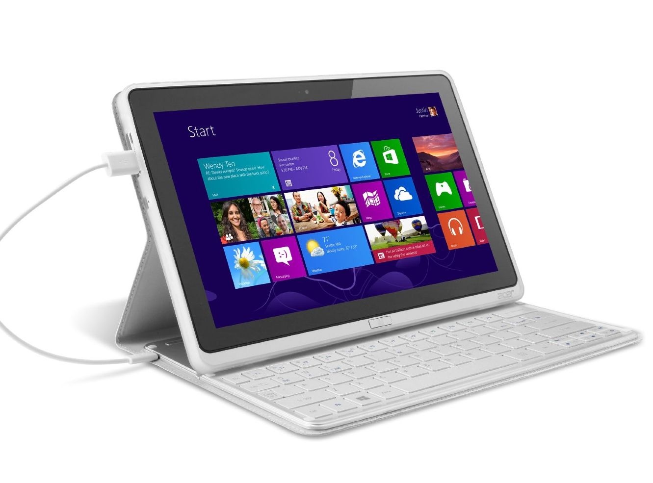 To jeden z najpiękniejszych tabletów pod Windows 8. Gdy wsuniemy go w ramkę ze szczotkowanego aluminium, nie znajdziemy (może poza Surface 2 Pro) równie ładnego sprzętu. Choć komputer jest drogi (około 3200 złotych), to mamy do dyspozycji ekran FullHD. Całość napędzana jest procesorem i3, do dyspozycji mamy też 4GB pamięci RAM.