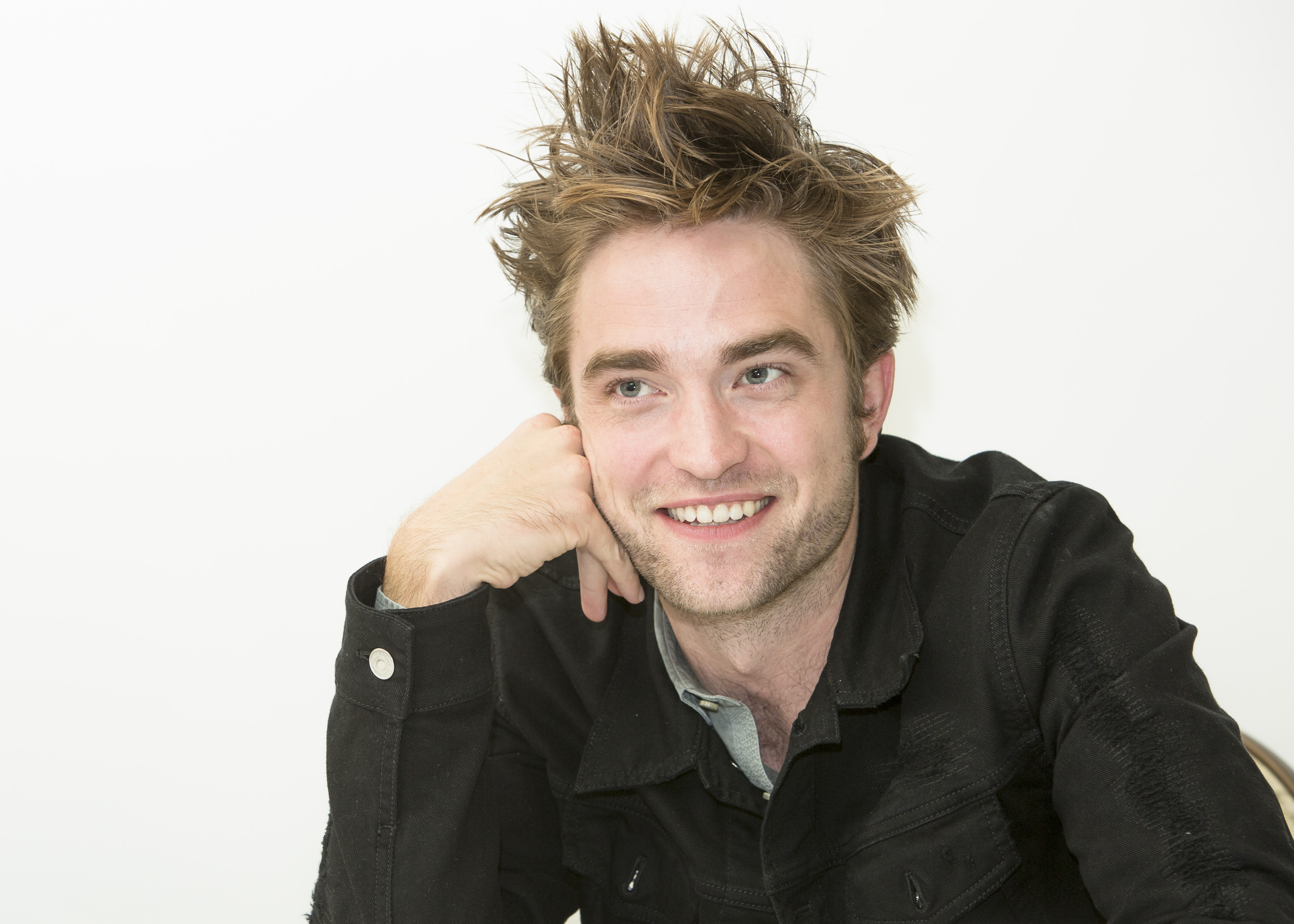 Gólyahír: érkezik a tinibálvány, Robert Pattinson első gyermeke