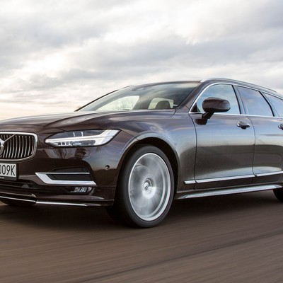 Volvo V90 D5 AWD - pięć metrów dobrego stylu