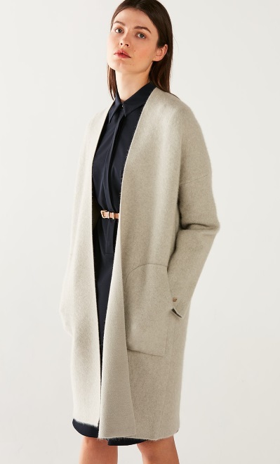 Top Model w eleganckich stylizacjach.
