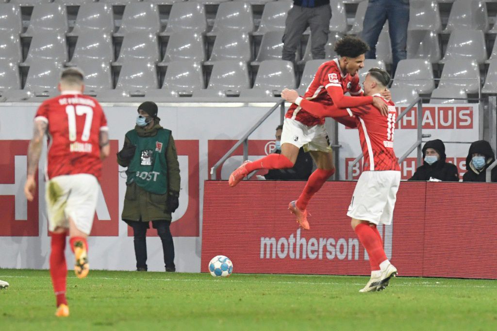 Freiburg poach win at Leverkusen to go third in Germany