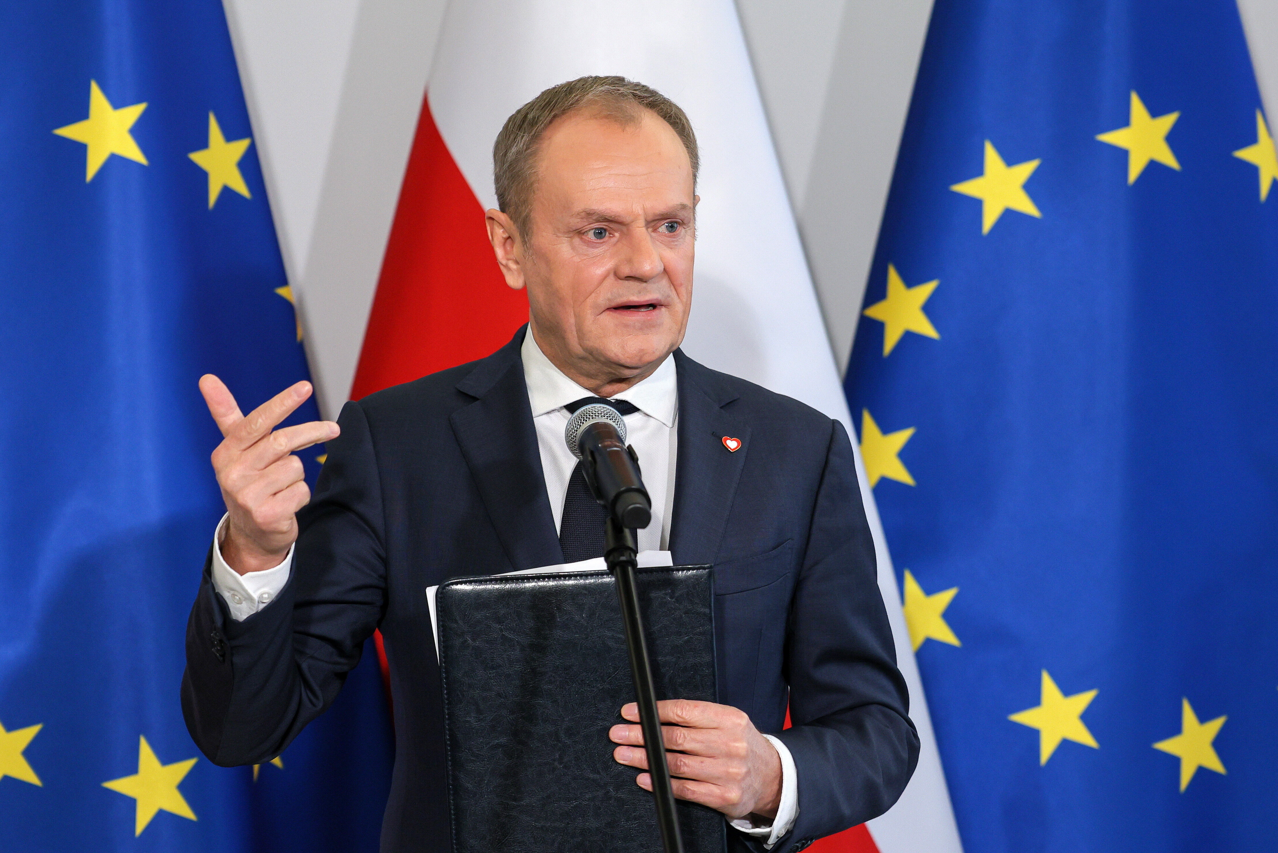 Morawiecki megbukott, Orbán Viktor legnagyobb ellenfele alakíthat kormányt Lengyelországban