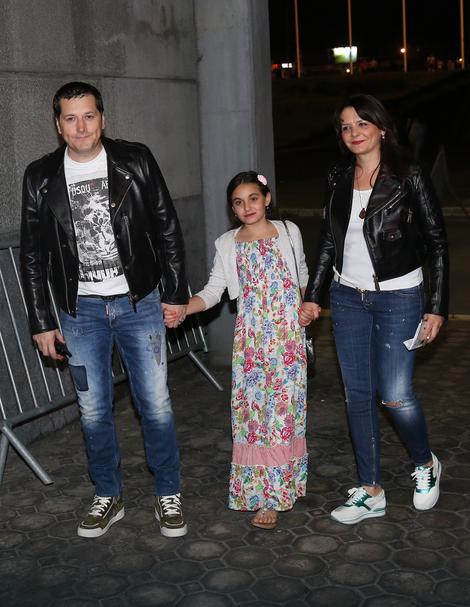 Aco Pejović sa suprugom i ćerkom