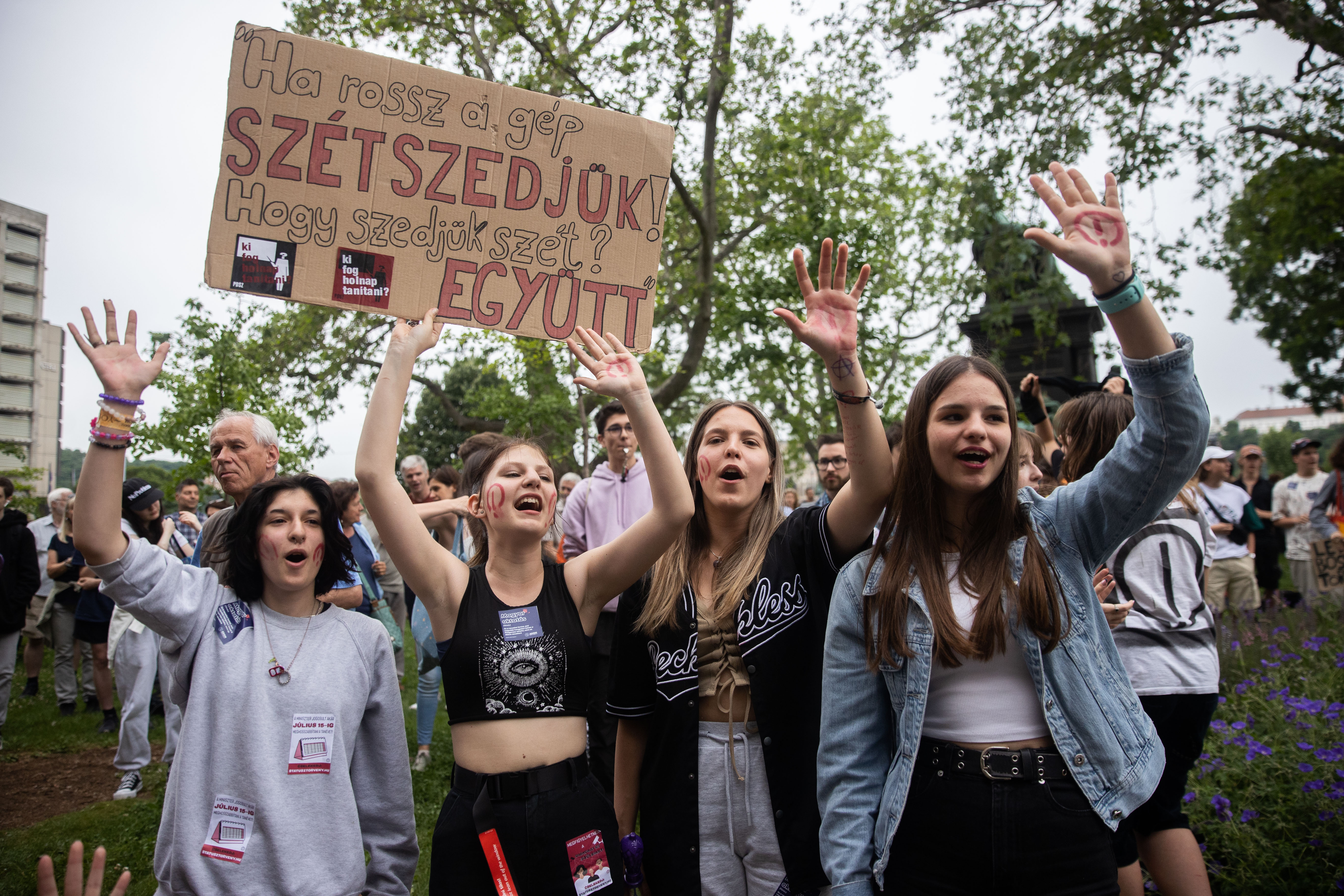 Pénteken újra tüntetnek a diákok a magyar oktatásért, megbénulhat a főváros közlekedése