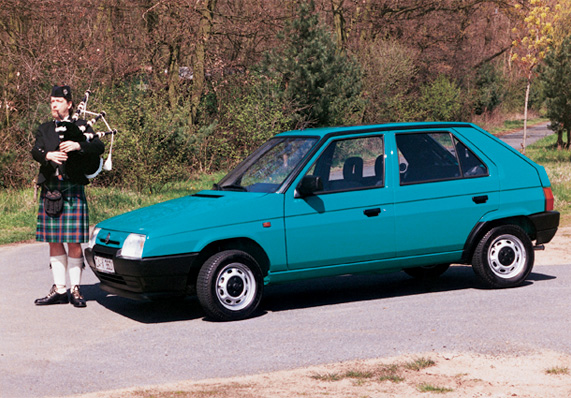 Skoda favorit