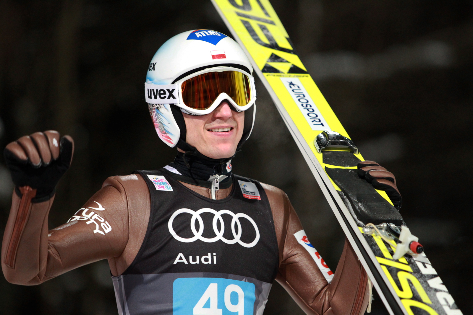 Król Kamil Stoch! W jego kolekcji brakuje już tylko jednego trofeum