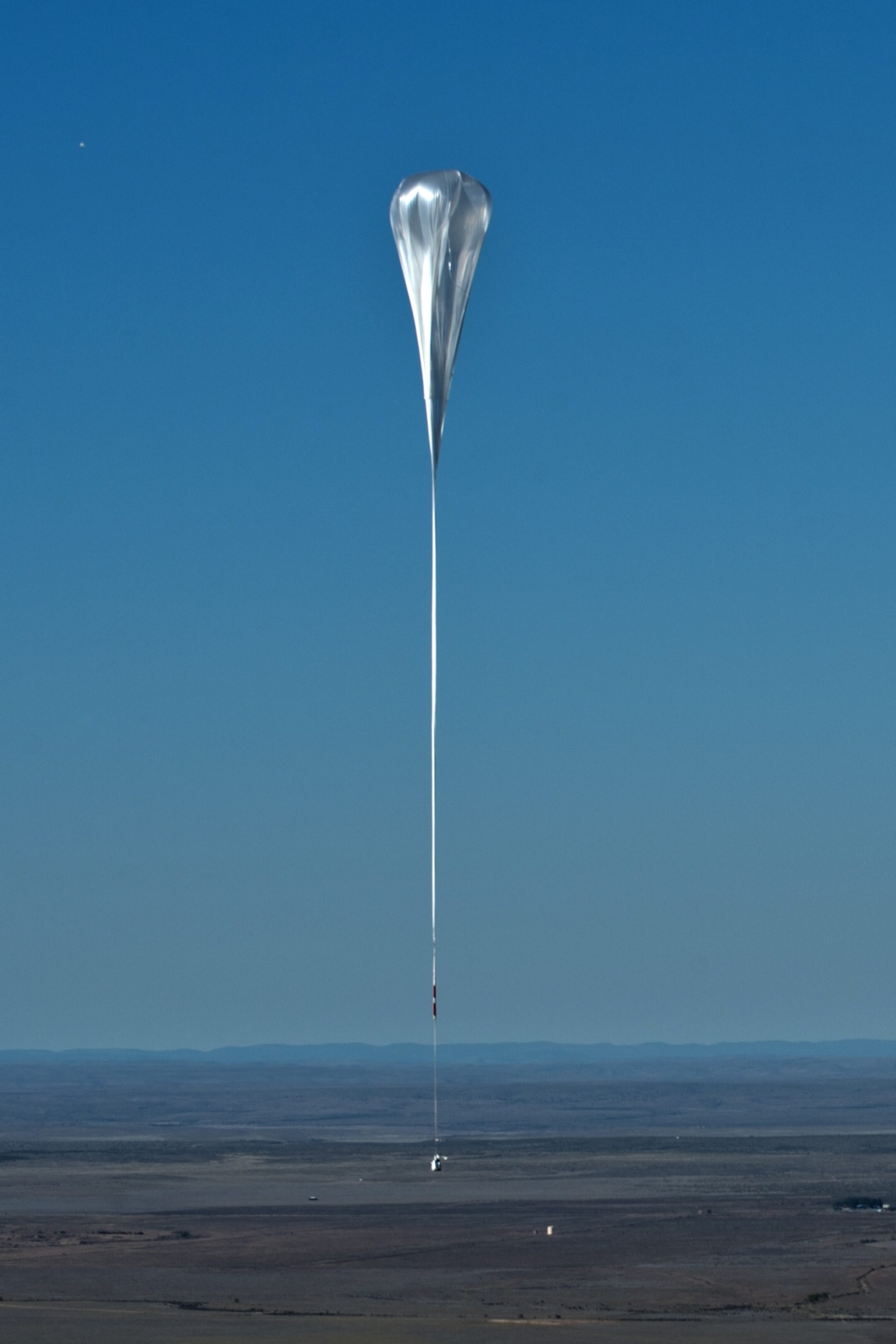 Felix Baumgartner skoczył i wylądował