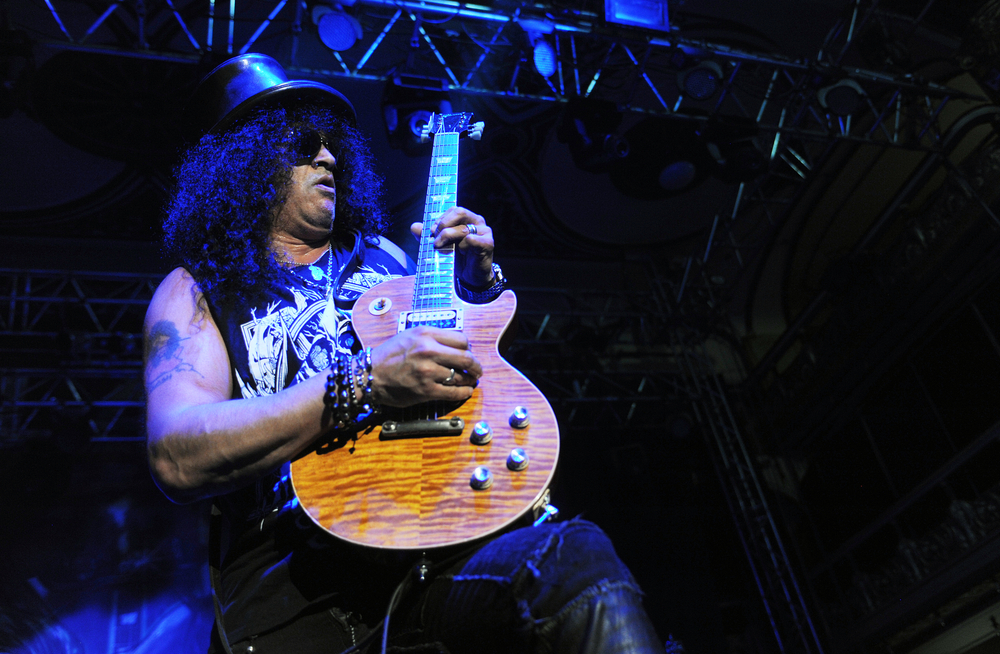 Wielkim wydarzeniem jest powrót zespołu Guns N'Roses w składzie ze Slashem, Duffem McKaganem, Dizzy Reedem. Na czele zespołu, zgodnie z jego nazwą stoi charyzmatyczny W.Axl Rose. Grupa przyjedzie do Polski 20 czerwca, zagra na gdańskim stadionie. Bilety kosztują od 227 złotych w górę i ucieszą zarówno młodych zbuntowanych, jak i tych, którzy słuchali rocka w latach 90tych.