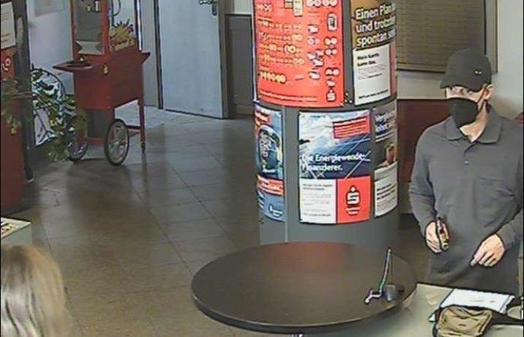 Magyar lehet a német kisvárosi bankrabló: milliós nyomravezetői díjat ajánlott fel a bajor rendőrség