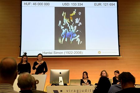 Minden rekordot megdöntött: elképesztő összegért kelt el leghíresebb magyar absztrakt festő műve