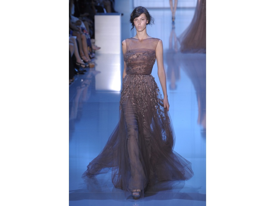 Paris Fashion Week - suknie Ellie Saaba z kolekcji Haute couture.