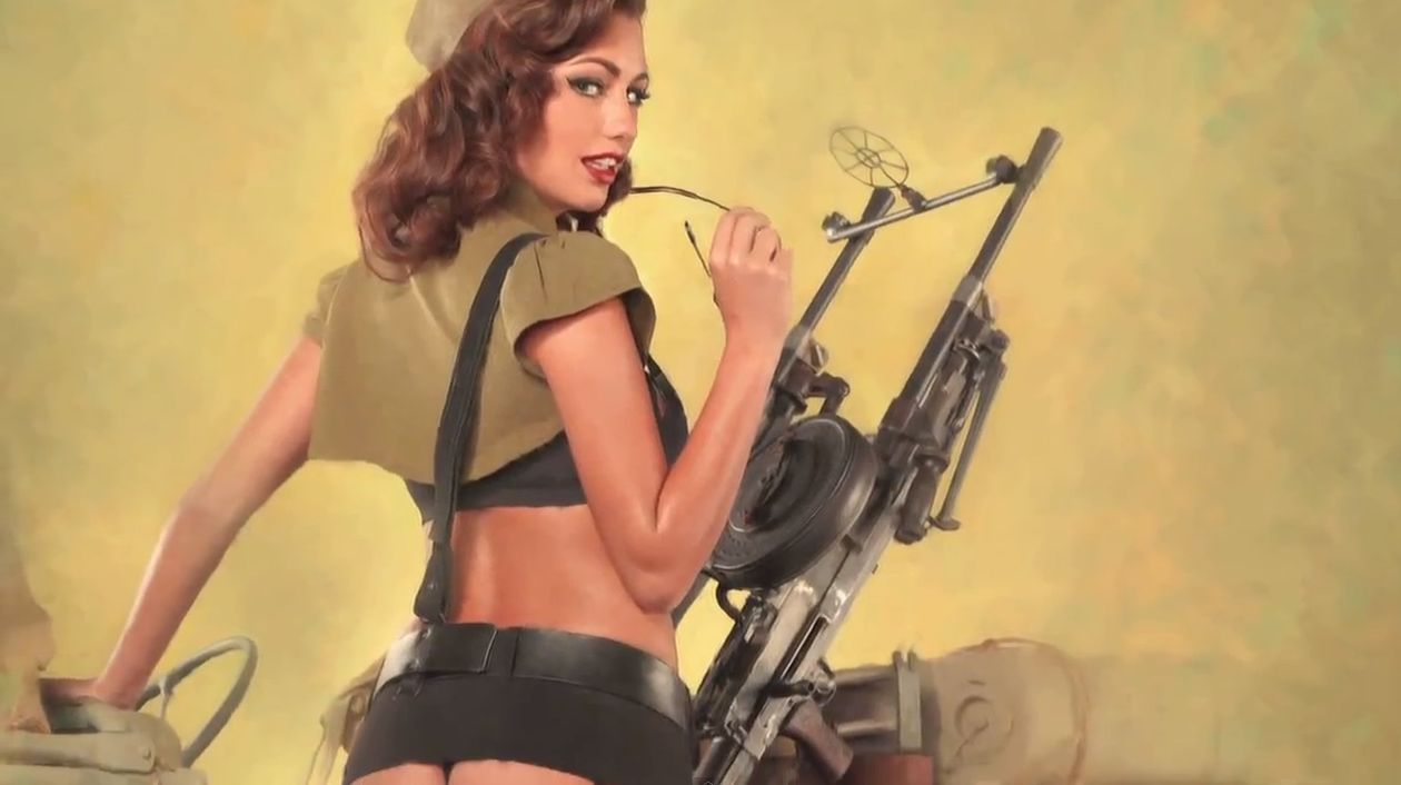 Kalendarz Hot Shots 2013