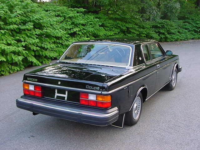 Volvo 262C z 1981 roku