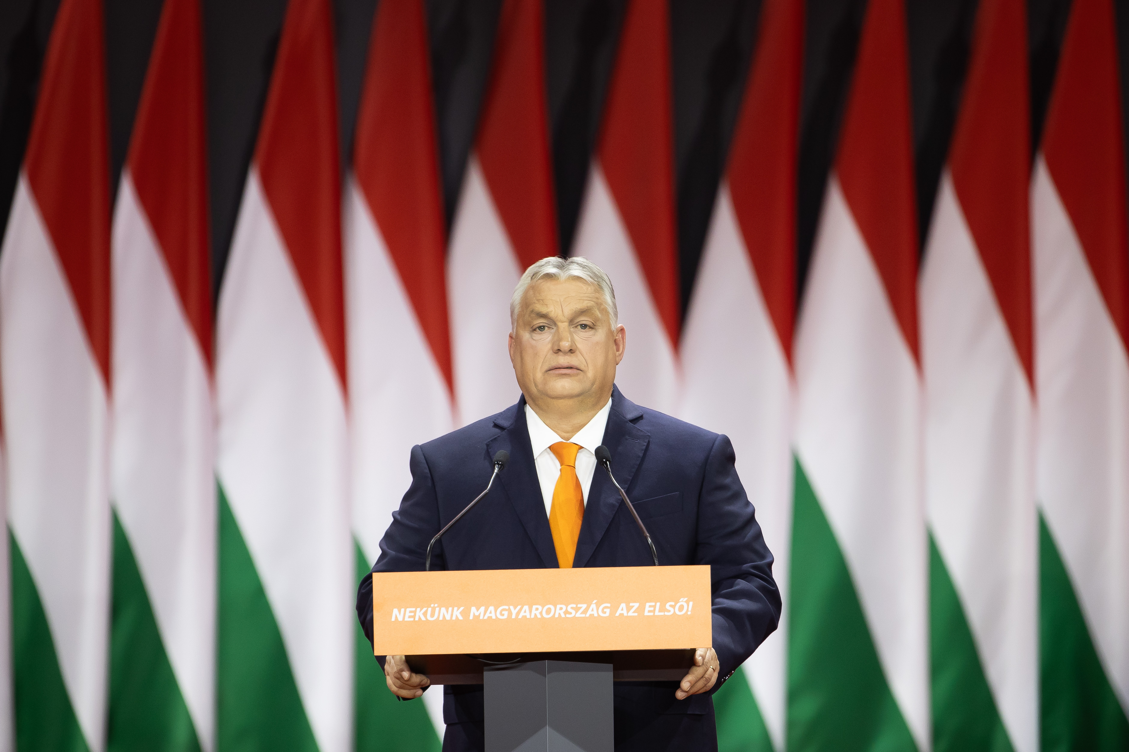 Ősrégi felvétel került elő Orbán Viktorról: ezt gondolta az első napján miniszterelnökként — videó