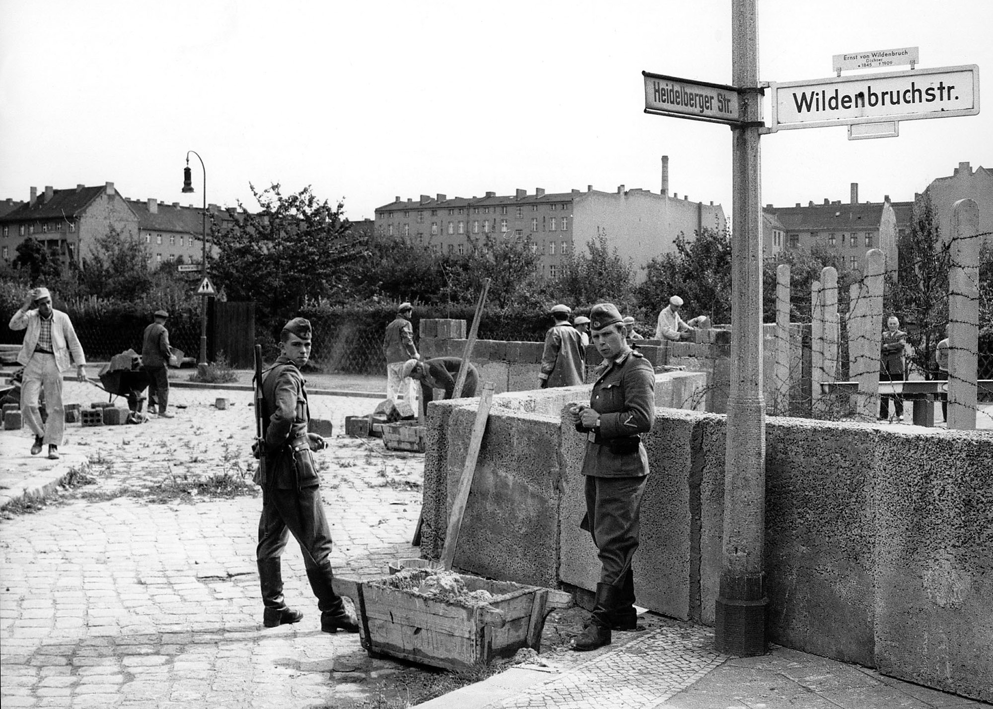 52 lata temu podzielono Berlin