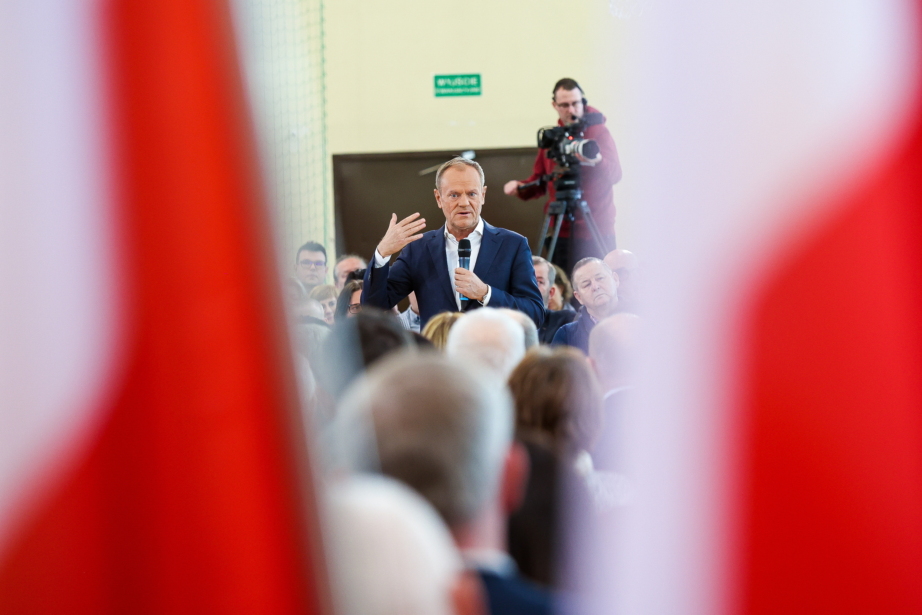 Donald Tusk podczas spotkania z mieszkańcami Chełmna. 3 kwietnia 2023 r.
