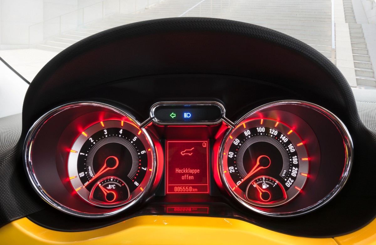 Opel adam