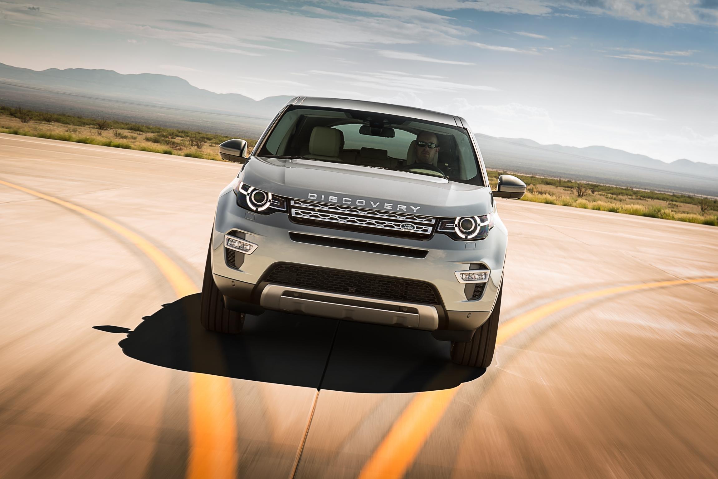 Land Rover Discovery Sport - najbezpieczniejszy mały samochód terenowy/SUV 2014 roku wg Euro NCAP