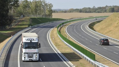 Już ponad 2 tys. km dróg ekspresowych w Polsce - kolejne w budowie lub w przygotowaniu