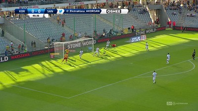 Korona - Sandecja (0:0): Jukić "zatańczył" z obrońcą Sandecji, ale przegrał pojedynek z Gliwą. Kolejna dobra parada bramkarza