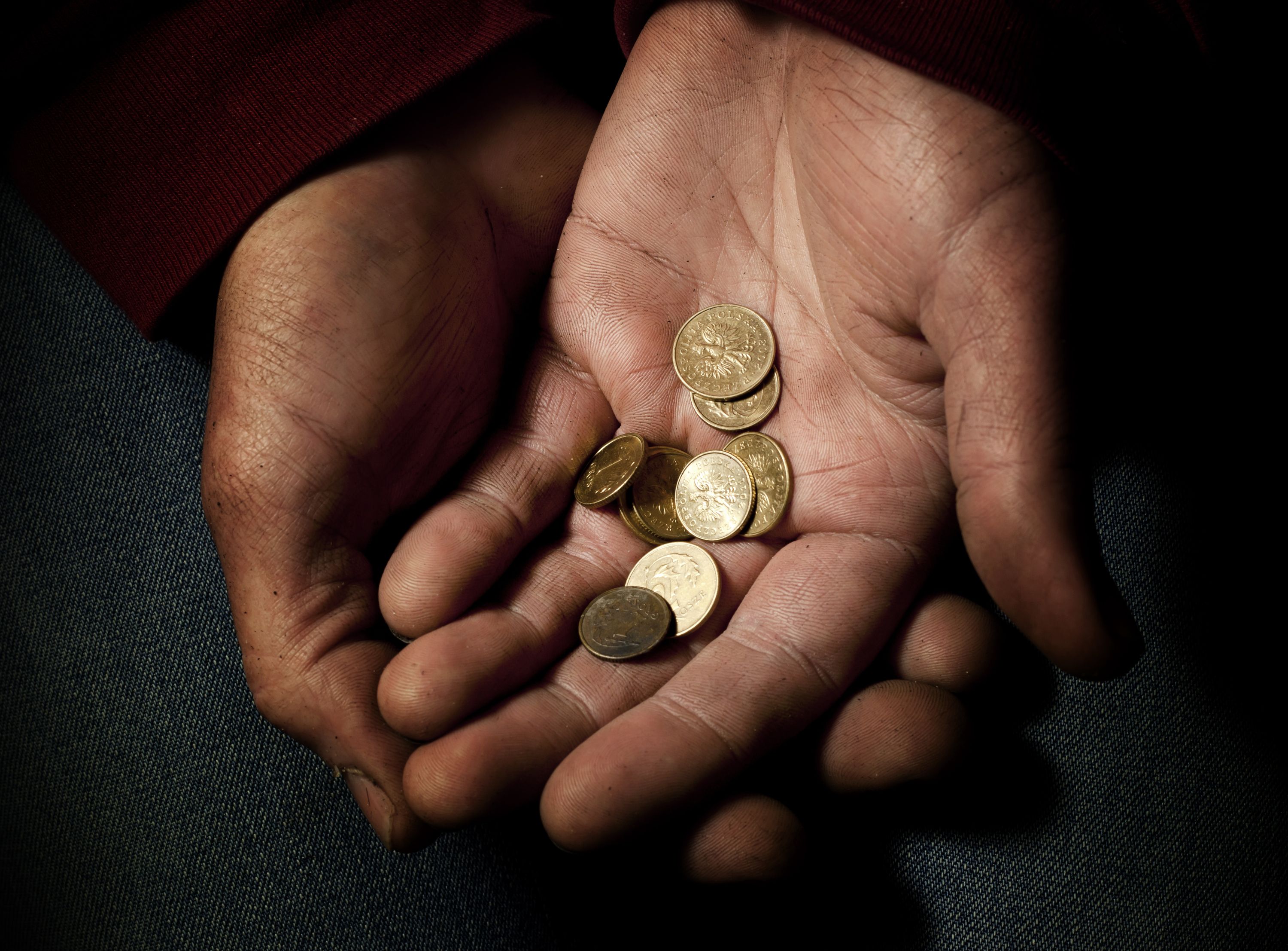 Więcej o 100 złotych miesięcznie planuje dołożyć rząd osobom zatrudnionym za minimalnej pensji. I to już od przyszłego roku.