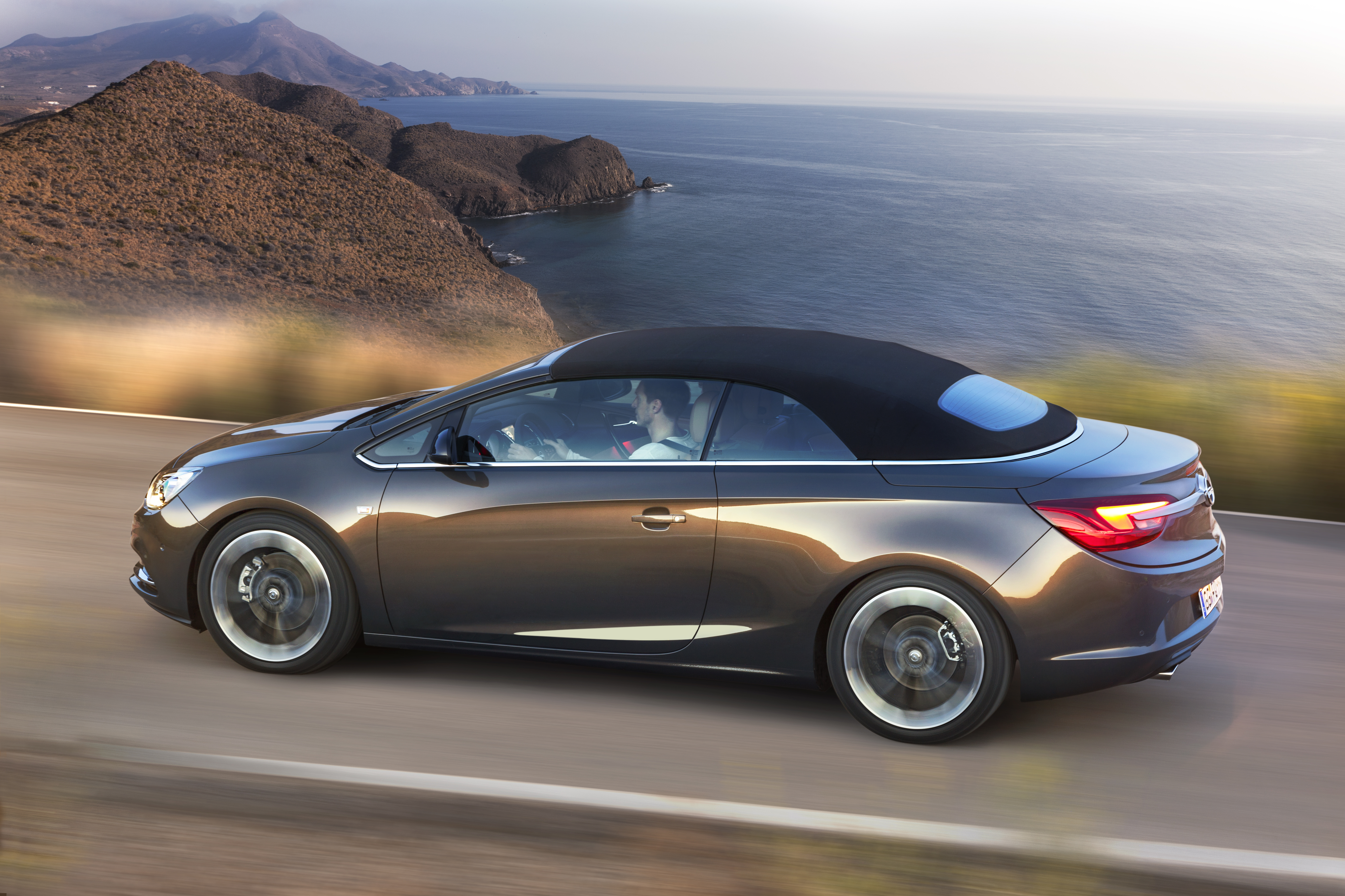 Opel cascada