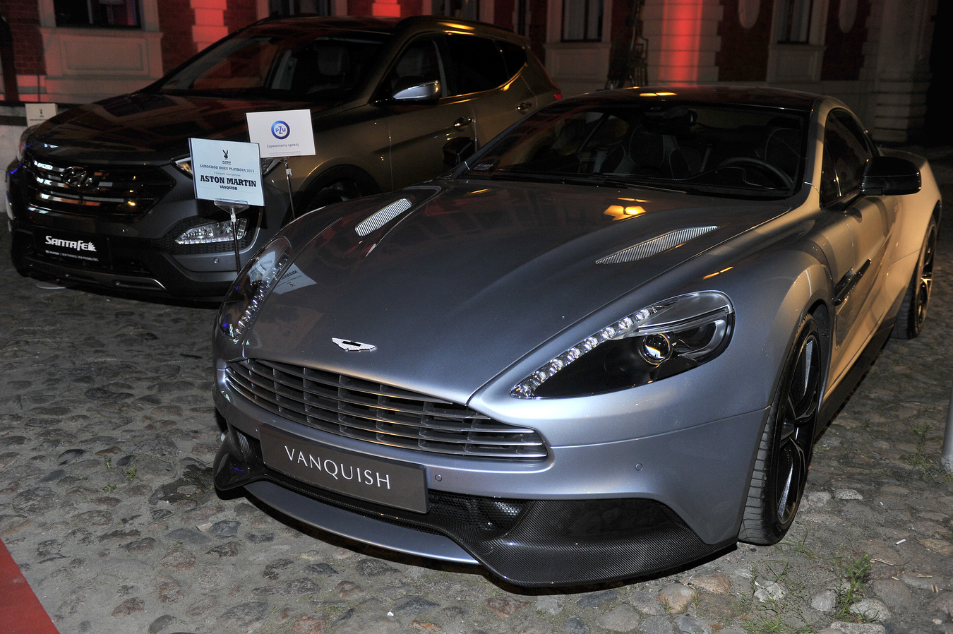 Aston martin vanquish