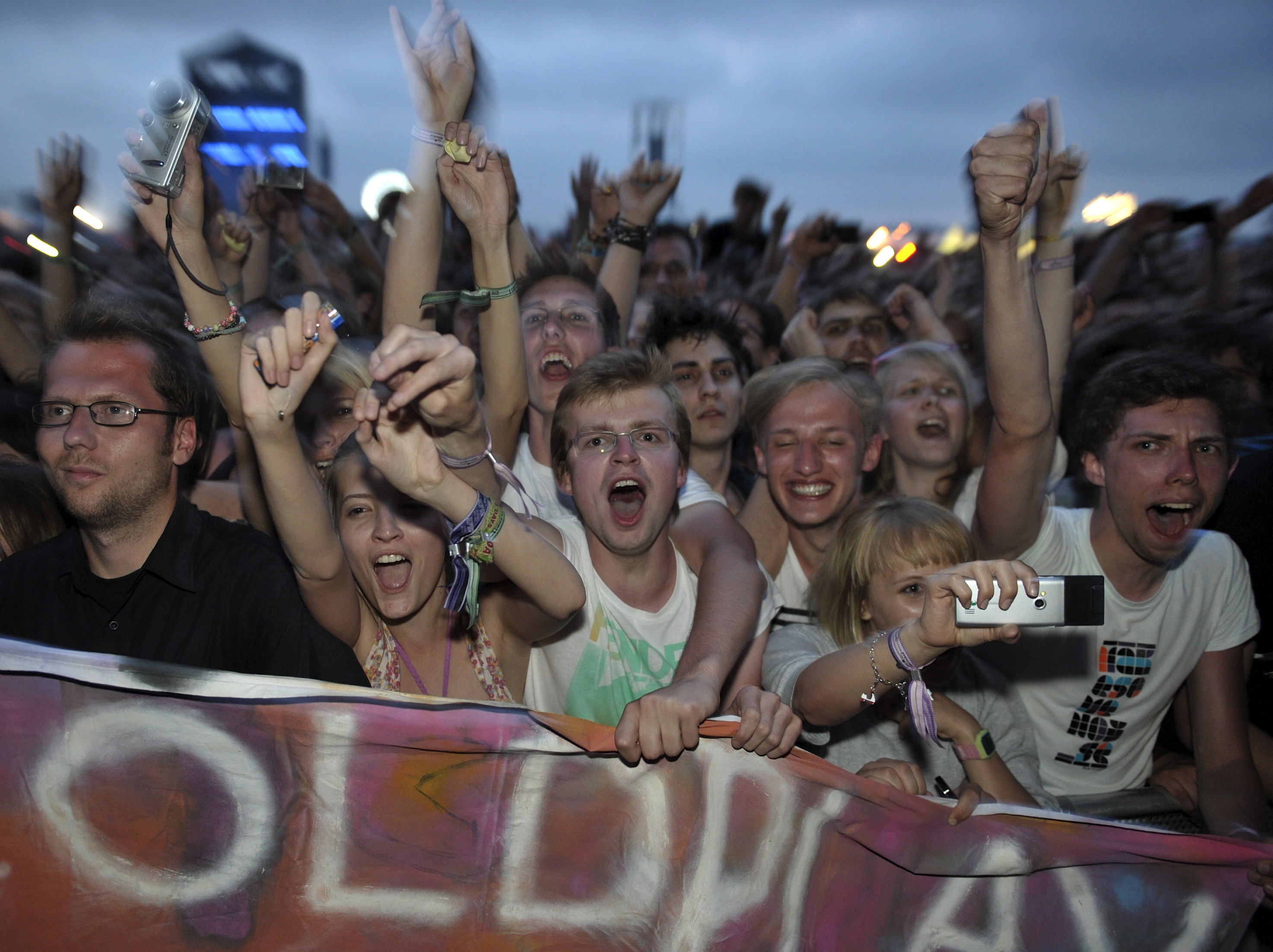 Publiczność podczas koncertu Coldplay'a