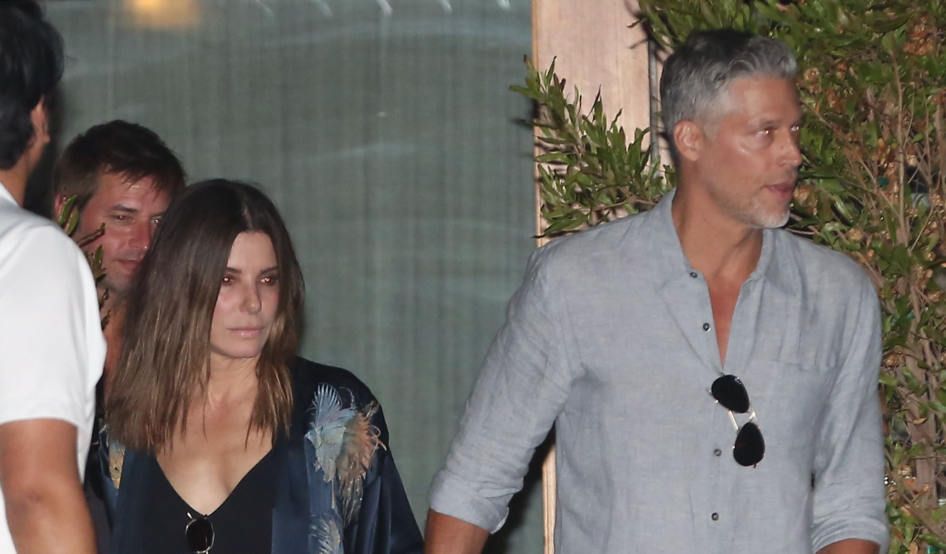 Sandra Bullock gyászol: gyógyíthatatlan betegségben elhunyt élete szerelme