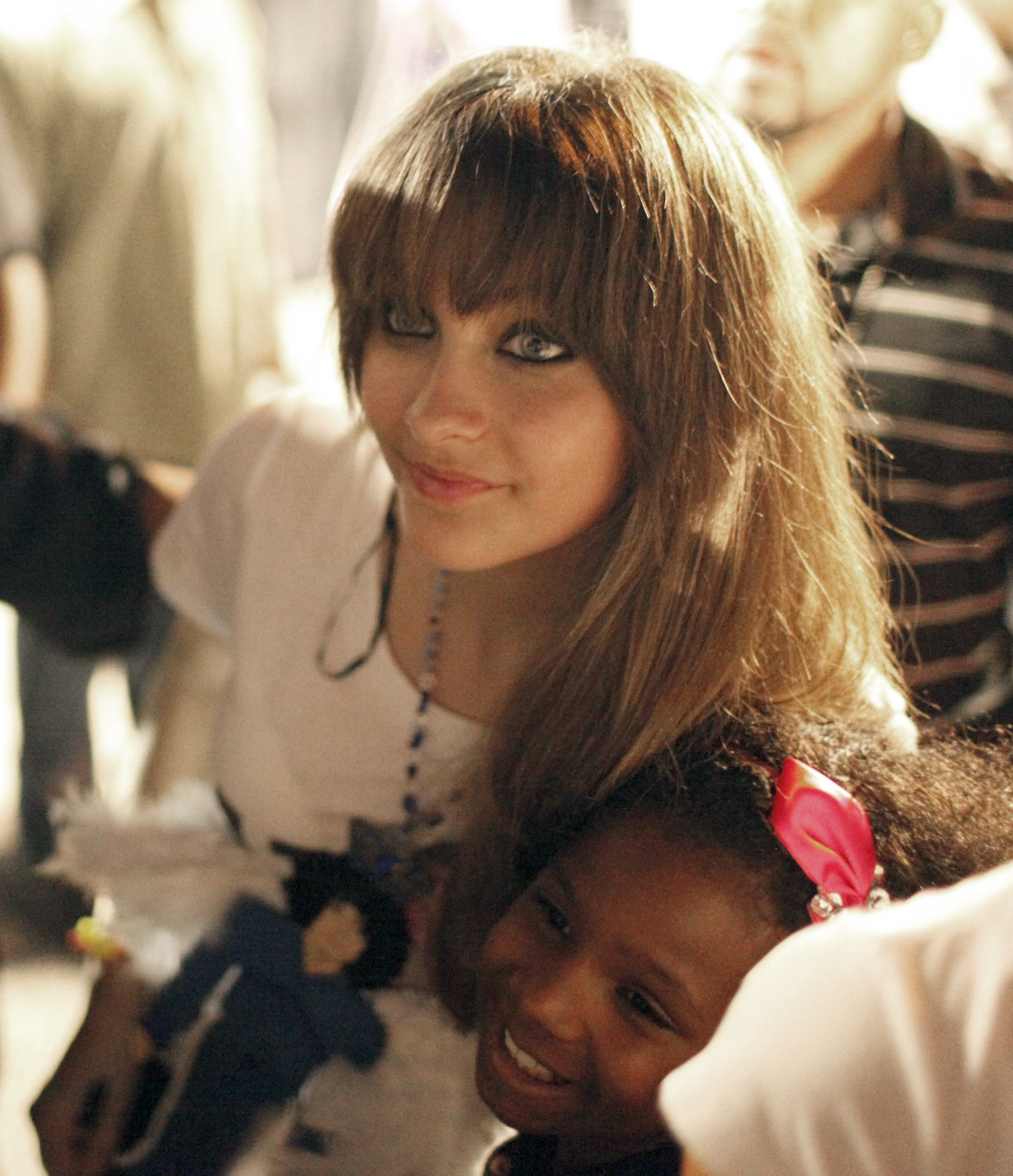 Prawdopodobna próba samobójcza Paris Jackson miała miejsce niedługo po serii niepokojących wpisów dziewczynki na Twitterze. W jednym z nich pytała