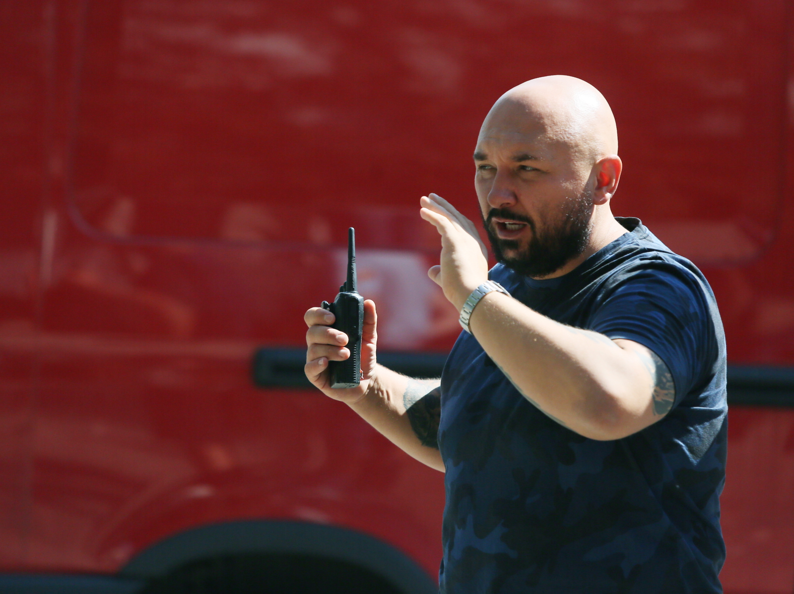 Reżyser Patryk Vega na planie filmu