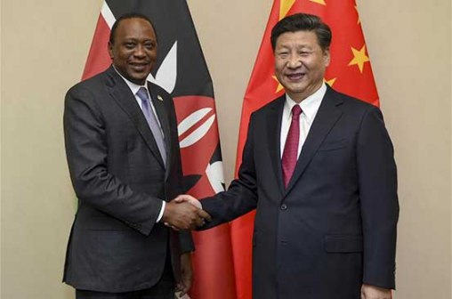 Chinese president Xi Jinping and Kenya's president Uhuru Kenyatta. US Intelligence agencies has cautioned Americans not to purchase Chinese made mobile phone companies Huawei and ZTe since it poses a security threat.