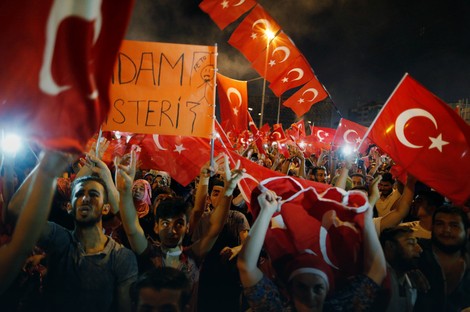 Erdoganove pristalice